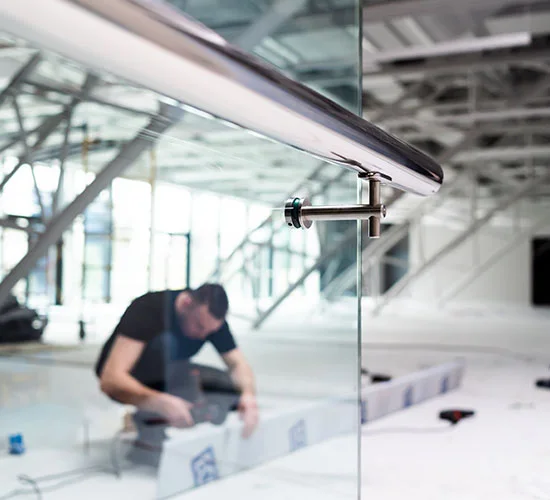 Kendall West, FL highly skilled glass repair technicians